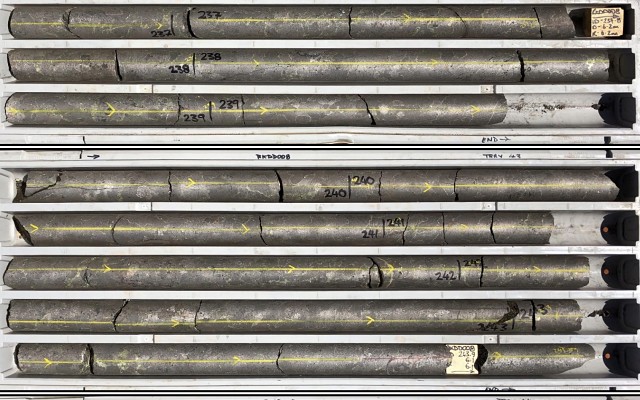 Cover Image for Legend Mining strikes multiple massive nickel-copper sulphides at Mawson