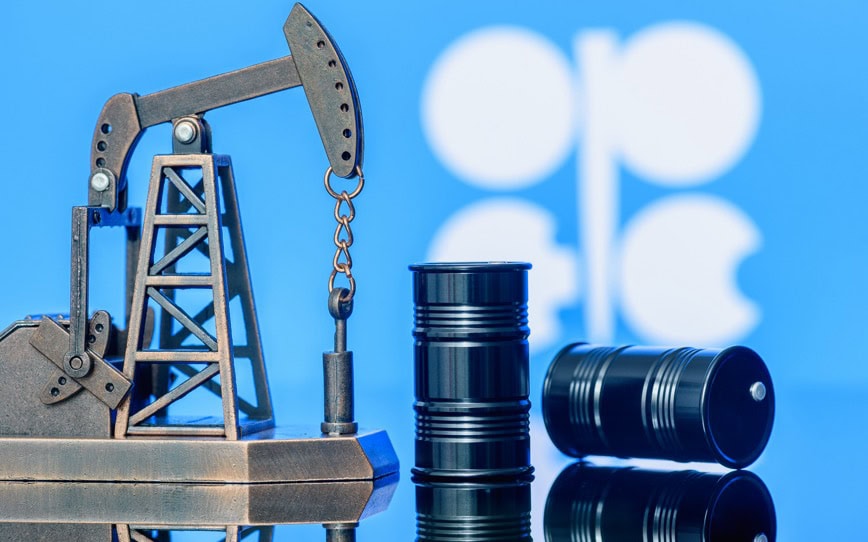 Cover Image for Oil prices jump on Ukraine drone strikes as OPEC pumps up production